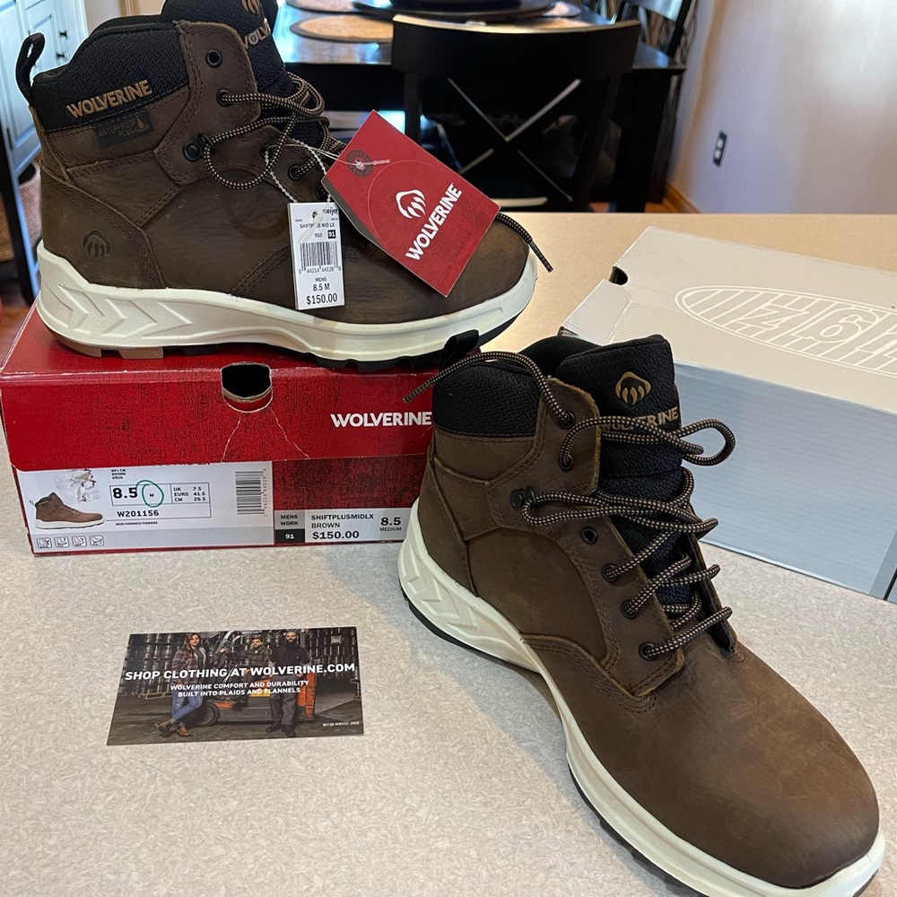 BROWN WOLVERINE STEEL-TOE WORK BOOT 8.5 MENS/10 WOMEN MEDIUM WIDTH
